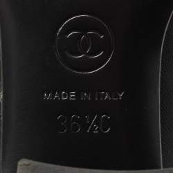 مملوكة مسبقًا Chanel Black Leather and Fabric CC Cap Toe Mary Jane Pumps Size 36.5