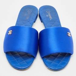 Pre Owned Chanel Blue Satin Puffy CC Logo Flat Slide Sandals Size 41