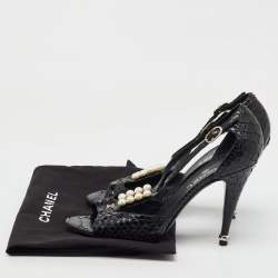 Chanel Black Python Leather CC Pearl Embellished T-Strap Sandals Size 39