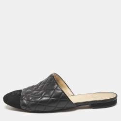 مملوكة مسبقًا Chanel Black Quilted Leather and Suede CC Cap Toe Flat Mules Size 38.5