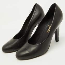 Chanel Black Leather Cap Toe CC Pearl Embellished Heels Pumps Size 39.5