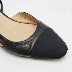 مملوكة مسبقًا صندل شانيل فلات فتحة كعب غطاء مقدمة سى سى كانفاس وجلد أسود / بيج مقاس 38.5