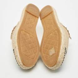 Pre Owned Chanel Metallic Gold/Black Quilted Leather CC Chain Link Espadrille Flat Mules Size 41