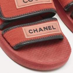 Pre Owned Chanel Red/Black Fabric and Leather Coco Chanel Strap Flat Sandals Size 37