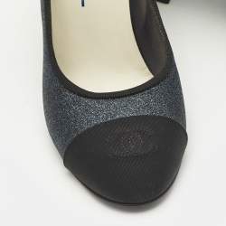 Pre Owned Chanel Navy Blue/Black Canvas and Glitter CC Cap Toe Block Heel Pumps Size 37.5