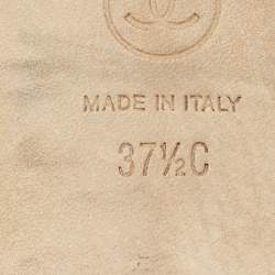 مملوكة مسبقًا Chanel Black Leather CC Slide Sandals Size 37.5