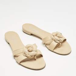 Chanel Beige Leather Camellia Flat Slides Size 40