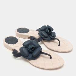 Chanel Navy Blue/Beige Rubber Camellia Thong Flats Size 37