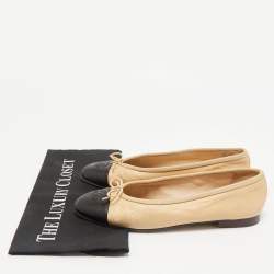 Chanel Beige/Black Leather CC Cap Toe Bow Ballet Flats Size 39