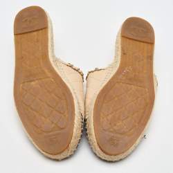 Chanel Beige/Black Quilted Leather and Fabric Cap Toe CC Chain Link Espadrille Flat Mules Size 42