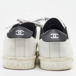 Chanel White/Black Leather CC Weekender Low Top Sneakers Size 41