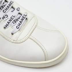 Chanel White/Black Leather CC Weekender Low Top Sneakers Size 41