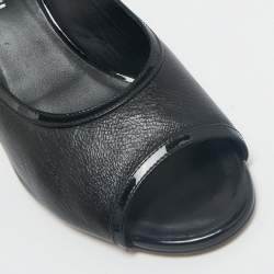 Chanel Black Patent and Leather CC Faux Pearl Peep Toe Pumps Size 40