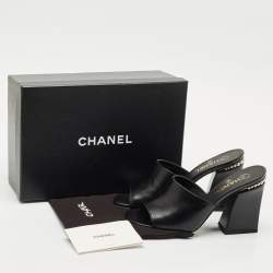 Chanel Black Leather Pearl Embellished Slide Sandals Size 40