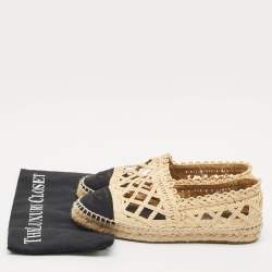 Chanel Beige/Black Woven Raffia and Fabric CC Cap Toe Espadrille Flats Size 38