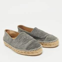Chanel Grey Suede CC Cap Toe Espadrille Flats Size 37