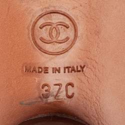 Chanel Black Leather T-Strap Flat Thong Sandals Size 37