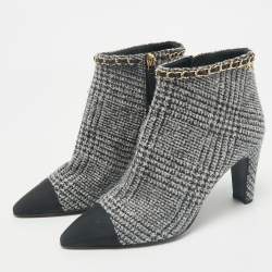 Chanel Black/White Plaid Check Tweed Pointed Cap Toe Ankle Boots Size 37.5