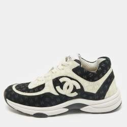 Chanel Black/White Suede CC Interlocking Logo Low Top Sneakers Size 37