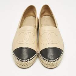 Chanel Beige/Black Leather Logo CC Cap Toe Espadrille Flats Size 40
