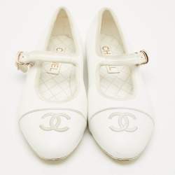 Chanel White Leather and Velvet CC Cap Toe Ballet Flats Size 39