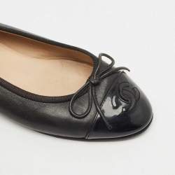Chanel Black Leather and Patent Cap Toe CC Bow Ballet Flats Size 35