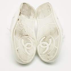Chanel White Leather CC Low Top Sneakers Size 38.5