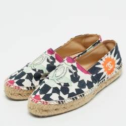 Chanel Multicolor Print Canvas CC Espadrille Flats Size 39