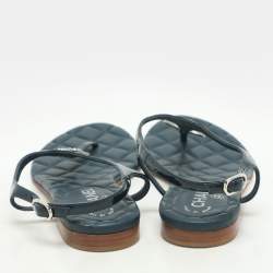Pre Owned Chanel Blue Patent Leather Embellished CC Flat Sandals Size 37.5