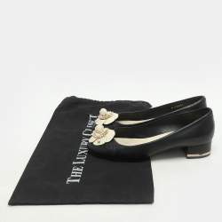 Pre Owned Chanel Black/Cream Leather CC Camelia Embellished Pumps Size 37