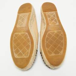 Pre Owned Chanel Beige/Black Fabric and Leather CC Logo Espadrilles Size 38