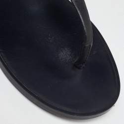 Pre Owned Chanel Black Leather CC Camellia T-Strap Flat Sandals Size 38