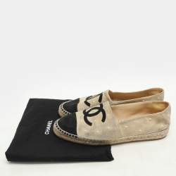 Pre Owned Chanel Beige/Black Suede CC Cap Toe Embellished Espadrille Flats Size 41