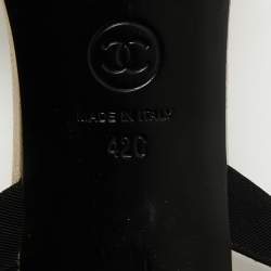 Pre Owned Chanel Gold/Black Leather CC Chain Ankle Strap Sandals Size 42