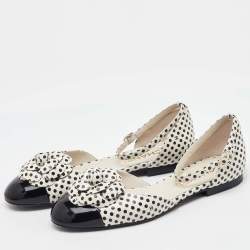 Pre Owned Chanel White/Black Polka Dots Printed Leather CC Camellia Ankle Strap Flats Size 38