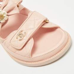 Pre Owned Chanel Light Pink Leather CC Pearl Camellia Dad Flat Sandals Size 37.5