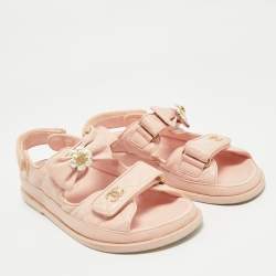 Pre Owned Chanel Light Pink Leather CC Pearl Camellia Dad Flat Sandals Size 37.5