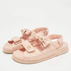 Pre Owned Chanel Light Pink Leather CC Pearl Camellia Dad Flat Sandals Size 37.5