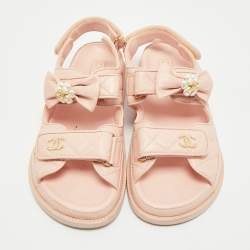 Pre Owned Chanel Light Pink Leather CC Pearl Camellia Dad Flat Sandals Size 37.5