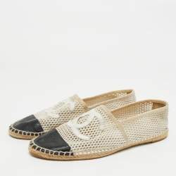 Pre Owned Chanel Two Tone Leather and Mesh CC Espadrilles Flats Size 41