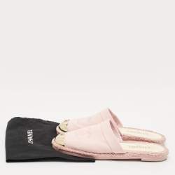 Pre Owned Chanel Pink Canvas CC Cap Toe Espadrille Mules Size 39