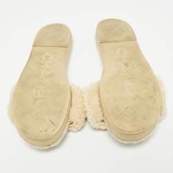 Pre Owned Chanel Cream Shearling Fur Flat Sandals Size 40