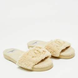 Pre Owned Chanel Cream Shearling Fur Flat Sandals Size 40