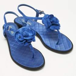 Pre Owned Chanel Blue Suede Camellia Thong Sandals Size 39