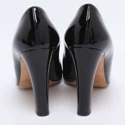 Pre Owned Chanel Black Patent Leather CC Cap Toe Pumps Size 42