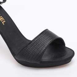 Pre Owned Chanel Black Textured Patent Leather CC Heel Ankle Strap Sandals Size 41.5