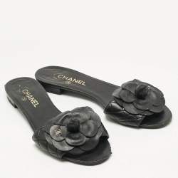 Pre Owned Chanel Black Leather CC Camellia Flat Slides Size 41.5
