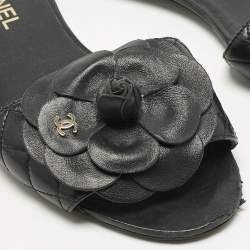 Pre Owned Chanel Black Leather CC Camellia Flat Slides Size 41.5