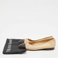 Pre Owned Chanel Beige/Black Leather CC Bow Cap Toe Ballet Flats Size 34.5