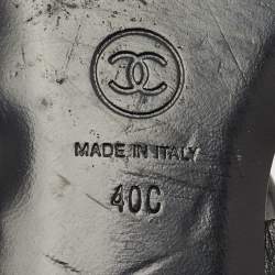 Pre Owned Chanel Black Canvas and Leather Pearl Embellished Thong Flats Size 40